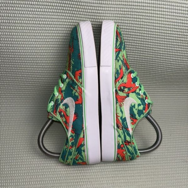 Nike Stefan Janoski Skate Sneakers Size 6Y 657946-316 Green Lizard Camo - detail
