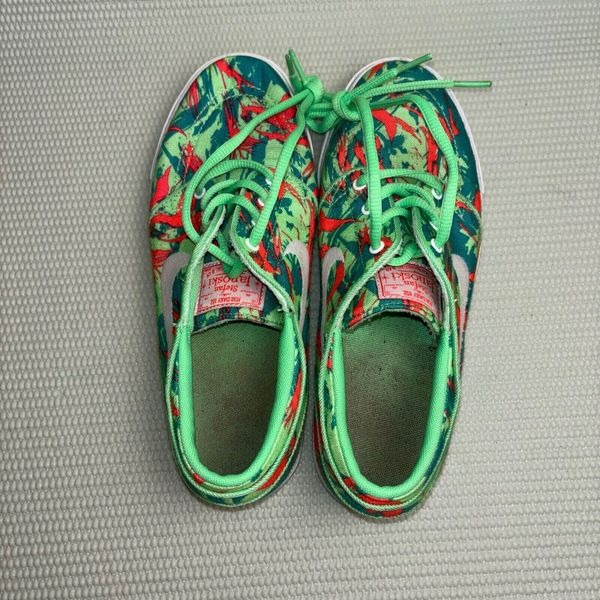Nike Stefan Janoski Skate Sneakers Size 6Y 657946-316 Green Lizard Camo - detail