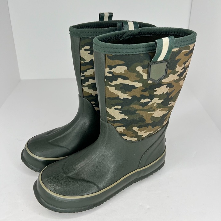 Lands' End Youth 511721 Green Camouflage Slip On Rubber Size 4 M Rain Boots