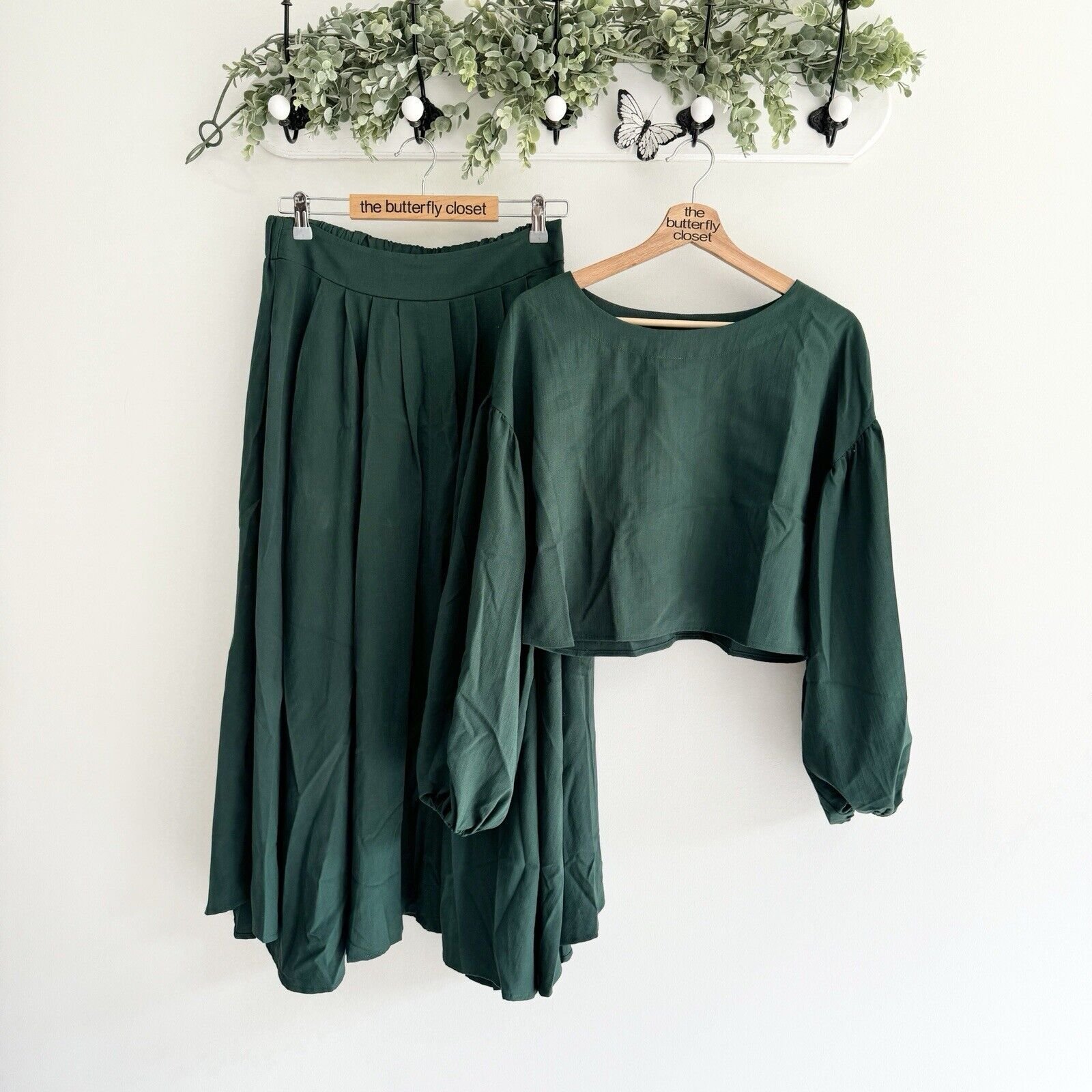 Blu Pepper Dark Green Matching Skirt And Blouse Set