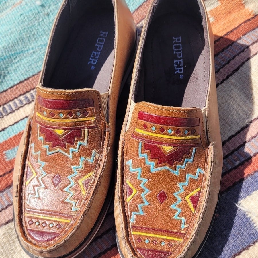 ROPER Women's NWOT Leather Multi-color Southwestern Slip-on Shoes, size 8