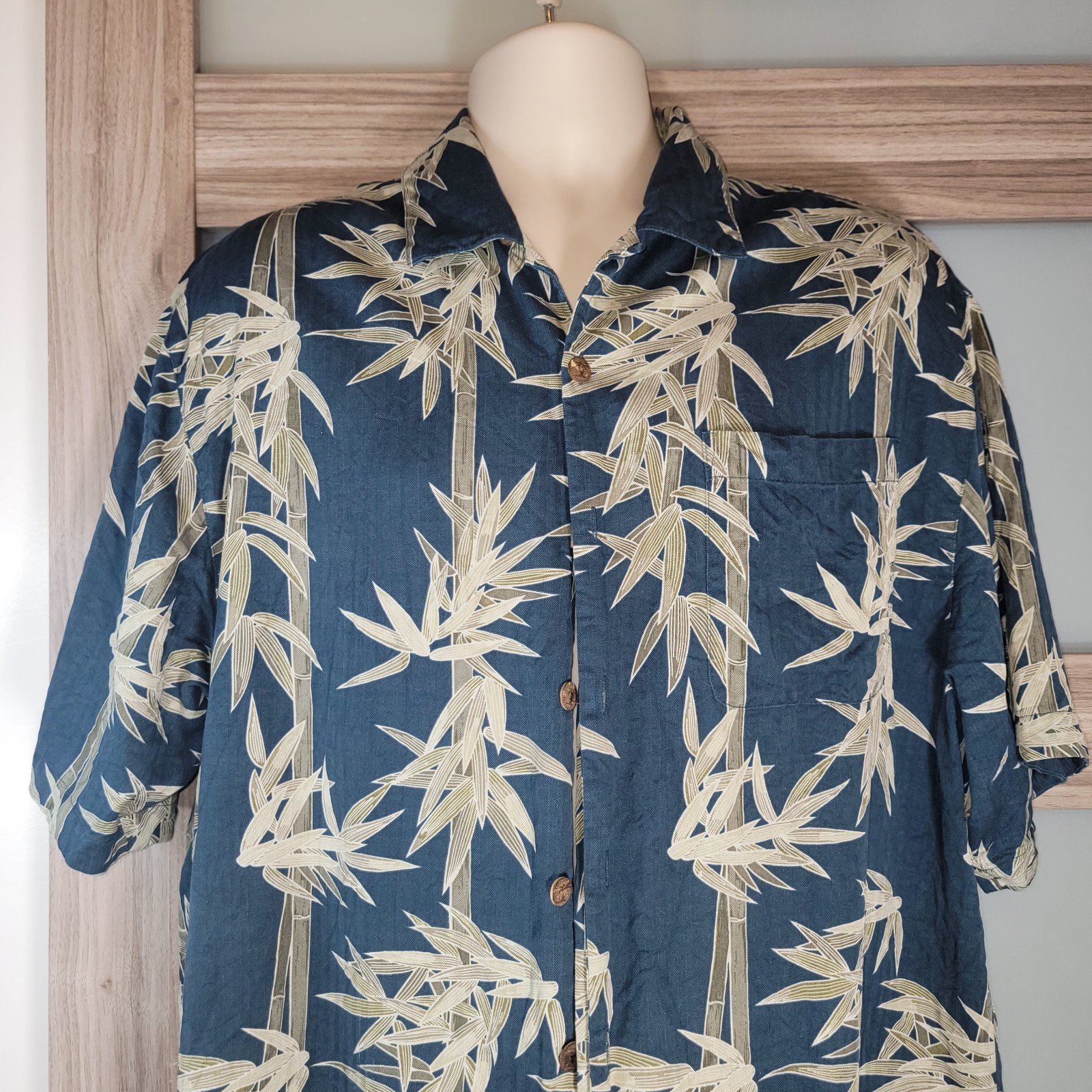 Jamaica Jaxx Hawaiian Shirt Tropical Bamboo Print Men's Dress Shirt Silk Large