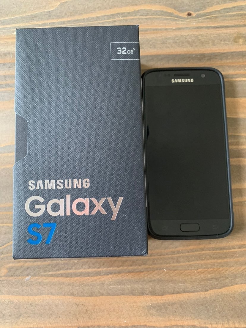 Samsung Galaxy S7 mint condition