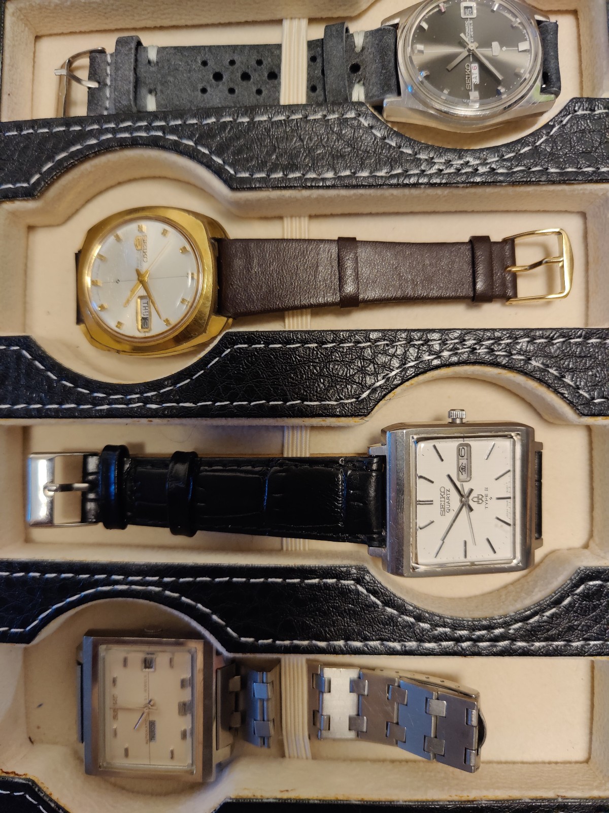Four Seiko Vintage Watches - 100% Serviced