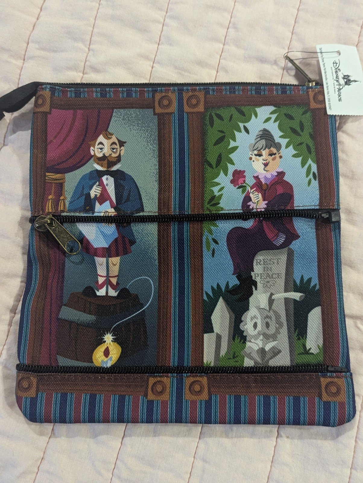 Disney Parks Haunted Mansion stretching portraits pouch NWT