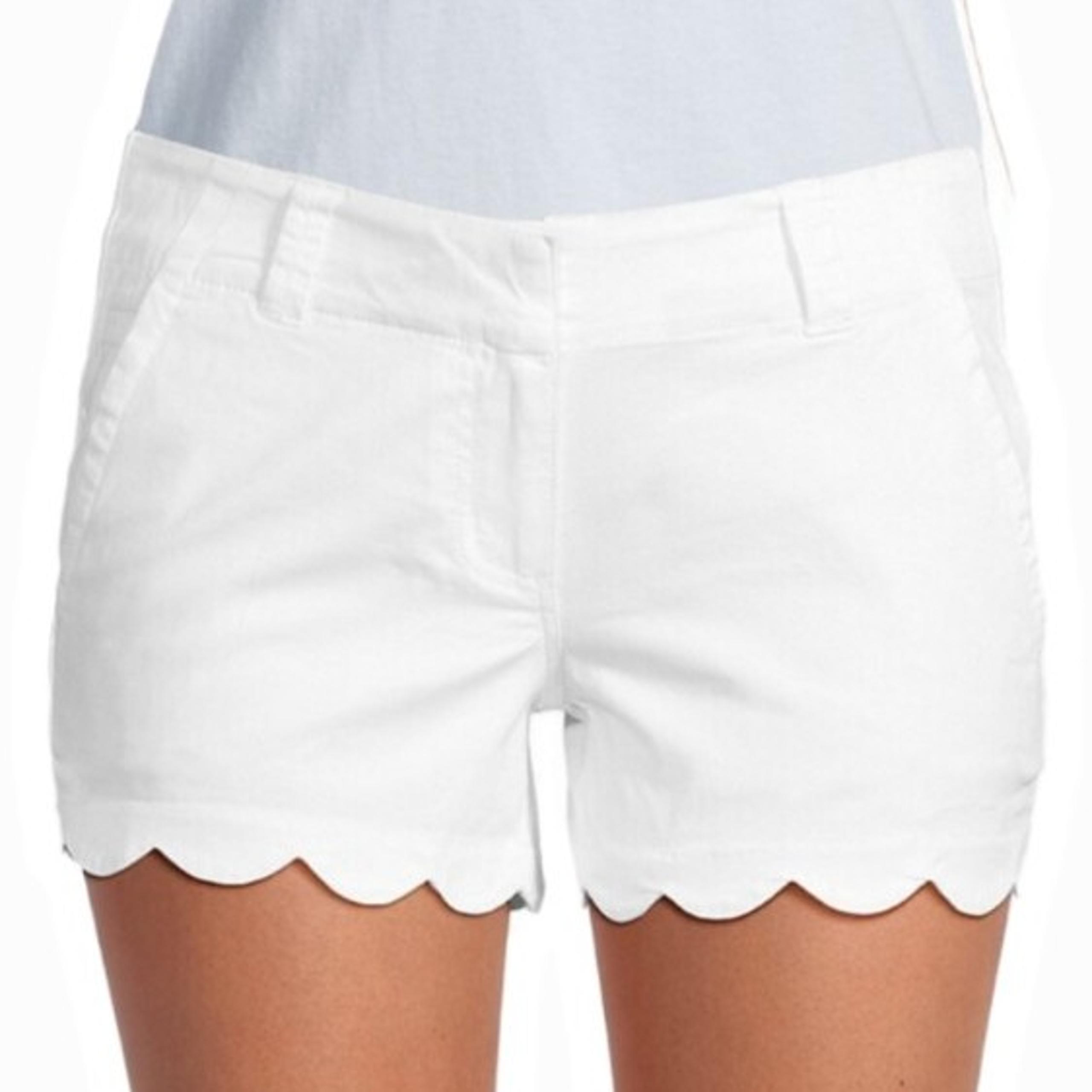 NWOT Ann Taylor LOFT Riviera Short White Scalloped Bottom Dressy Shorts Size 0