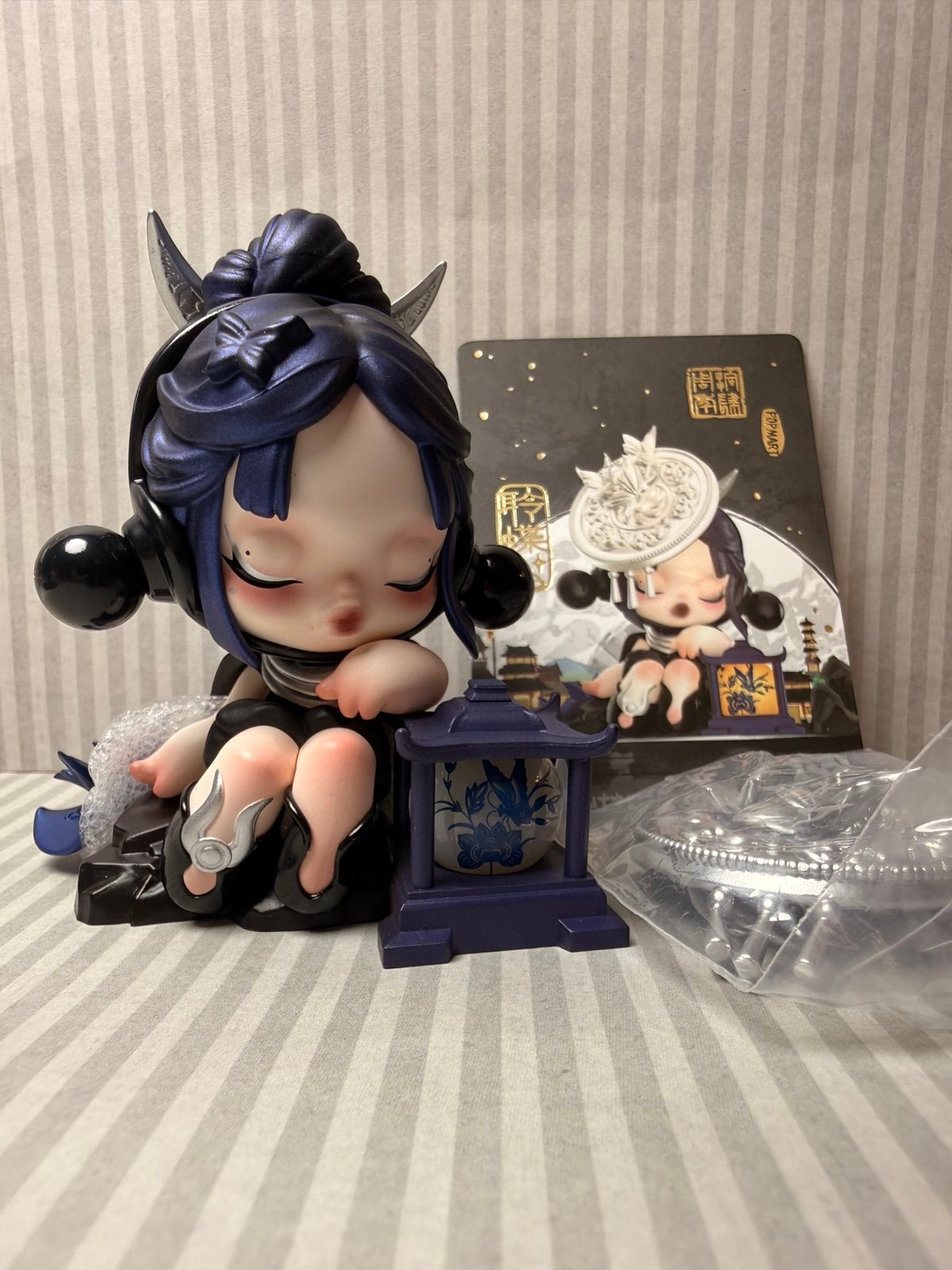 Pop mart skull panda anniversary