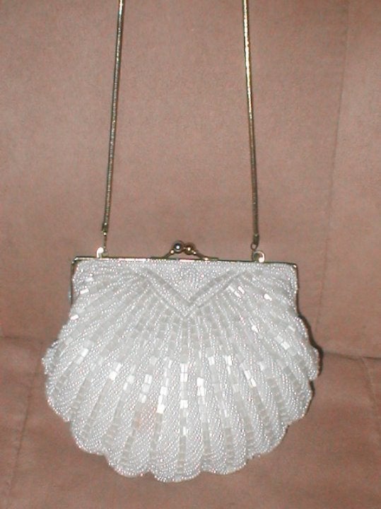 White Beaded Clamshell Evening Bag