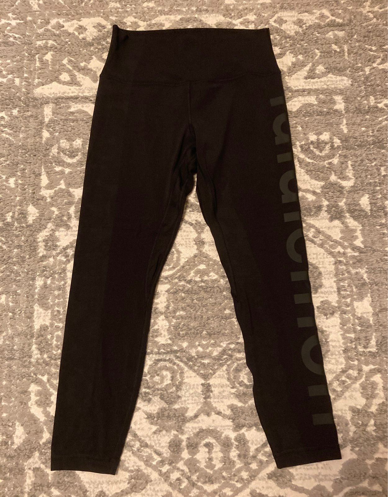 Lululemon Align HR Pant 25” with lululemon down the side