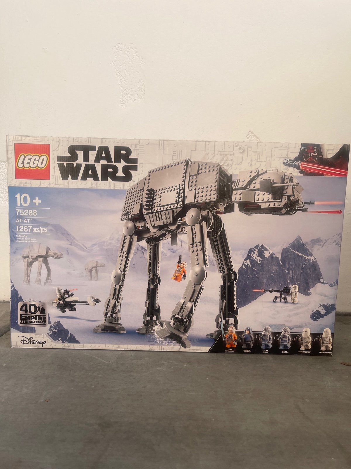 LEGO Star Wars: AT- AT