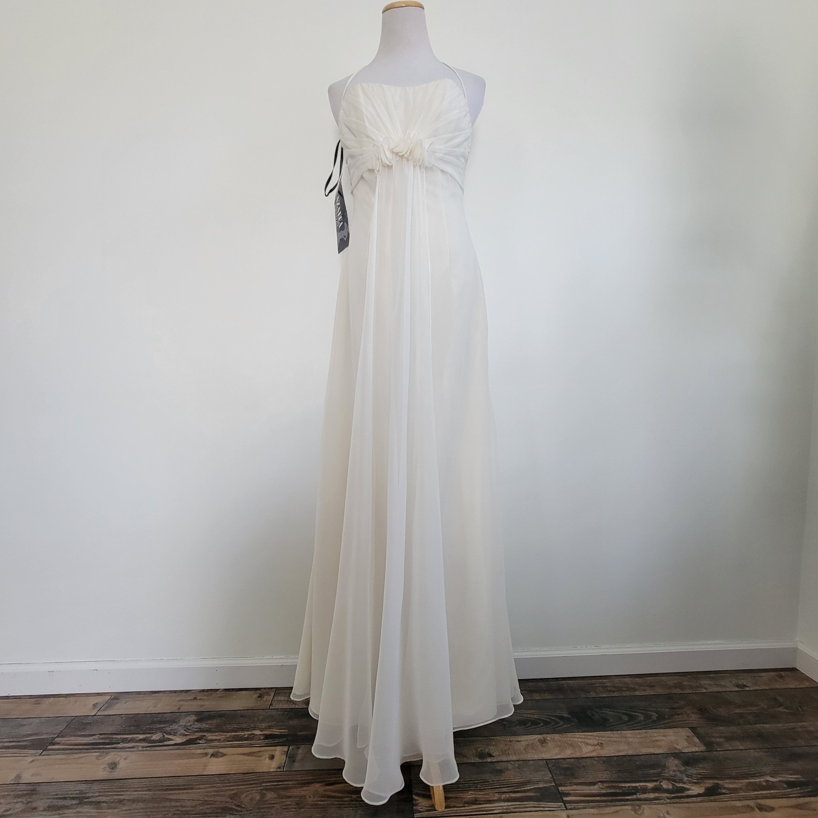 Eden Bridesmaids Ivory White Wedding Women Sz 4 Elegant A-Line Dress Neck Strap