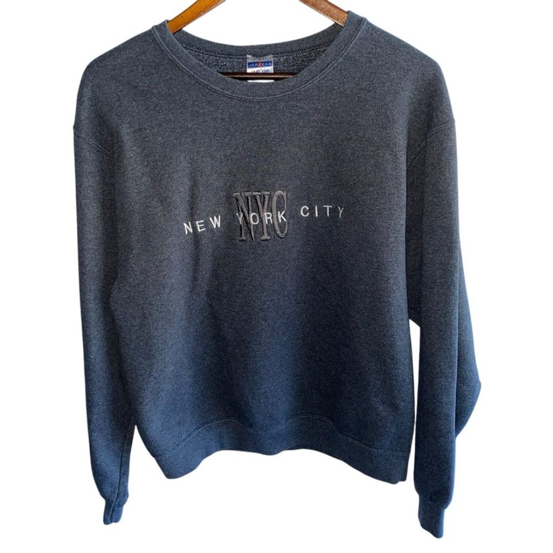 Jerzees Women's Medium New York City NYC Grey Crewneck Embroidered Sweatshirt