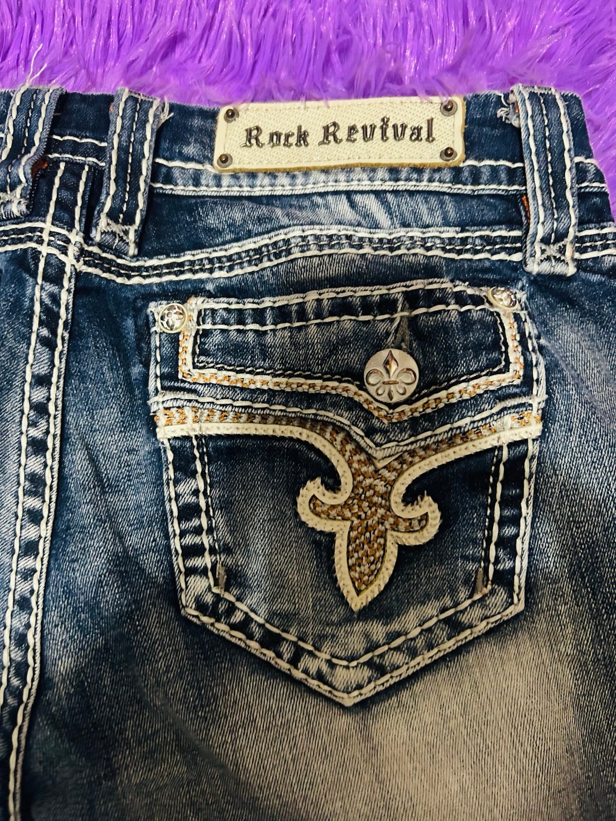 Rock Revival Capris