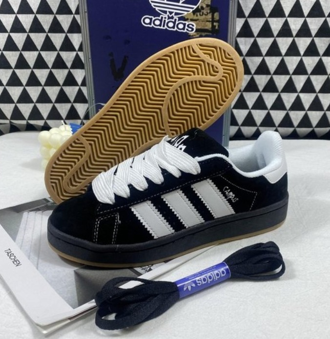 New Korn x adidas Campus 00s (women's)Size 8 EU40=Women's 8=Men's 7