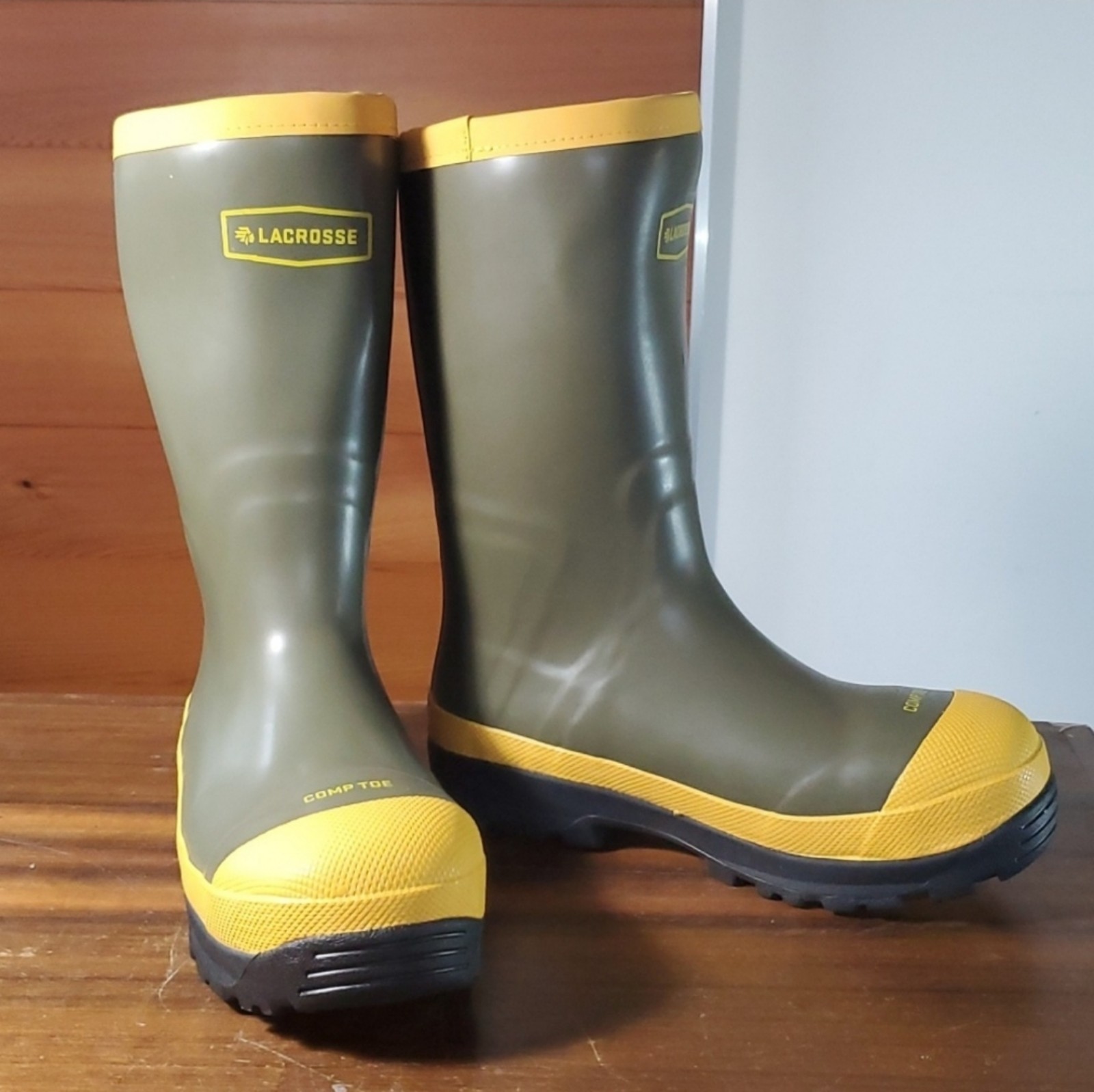 Lacrosse Size 7 Sprog 12 Steel Toe Waterproof Rubber Green ASTM Safe Workboots