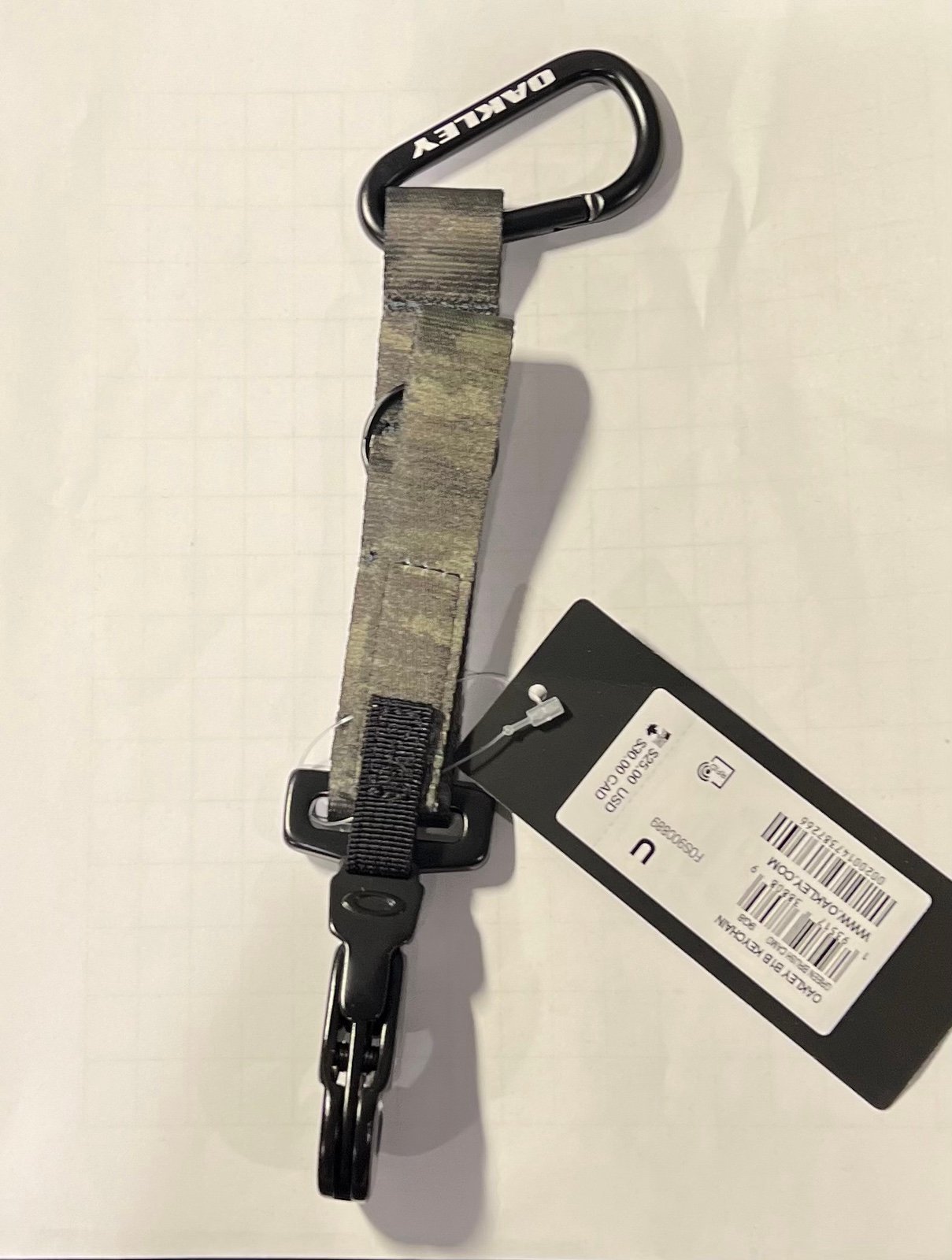 OAKLEY B1B KEYCHAIN GREEN BAUSH CAMO 9G8