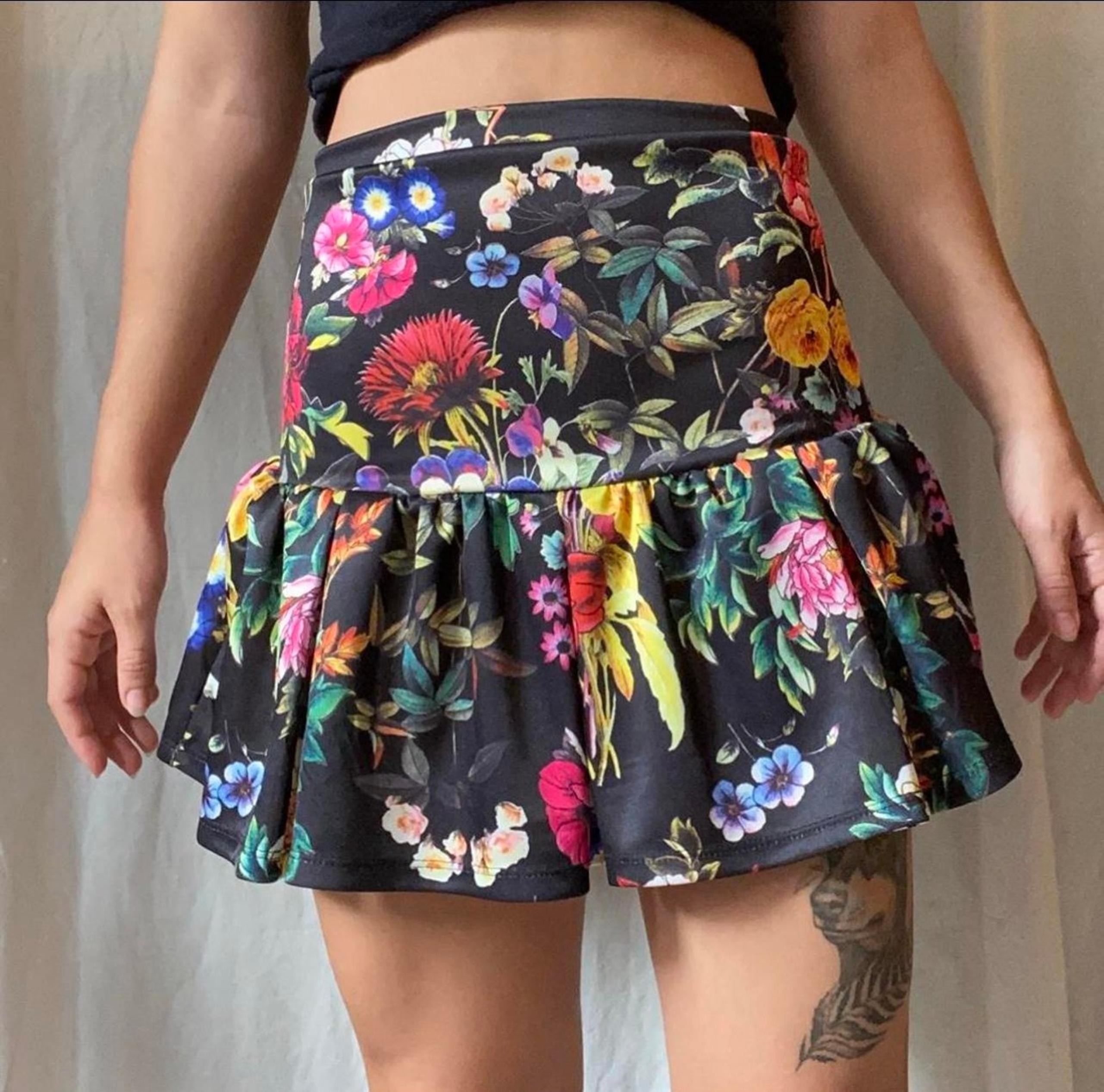 Nordstrom Y2K floral peplum mini skirt nwt size small