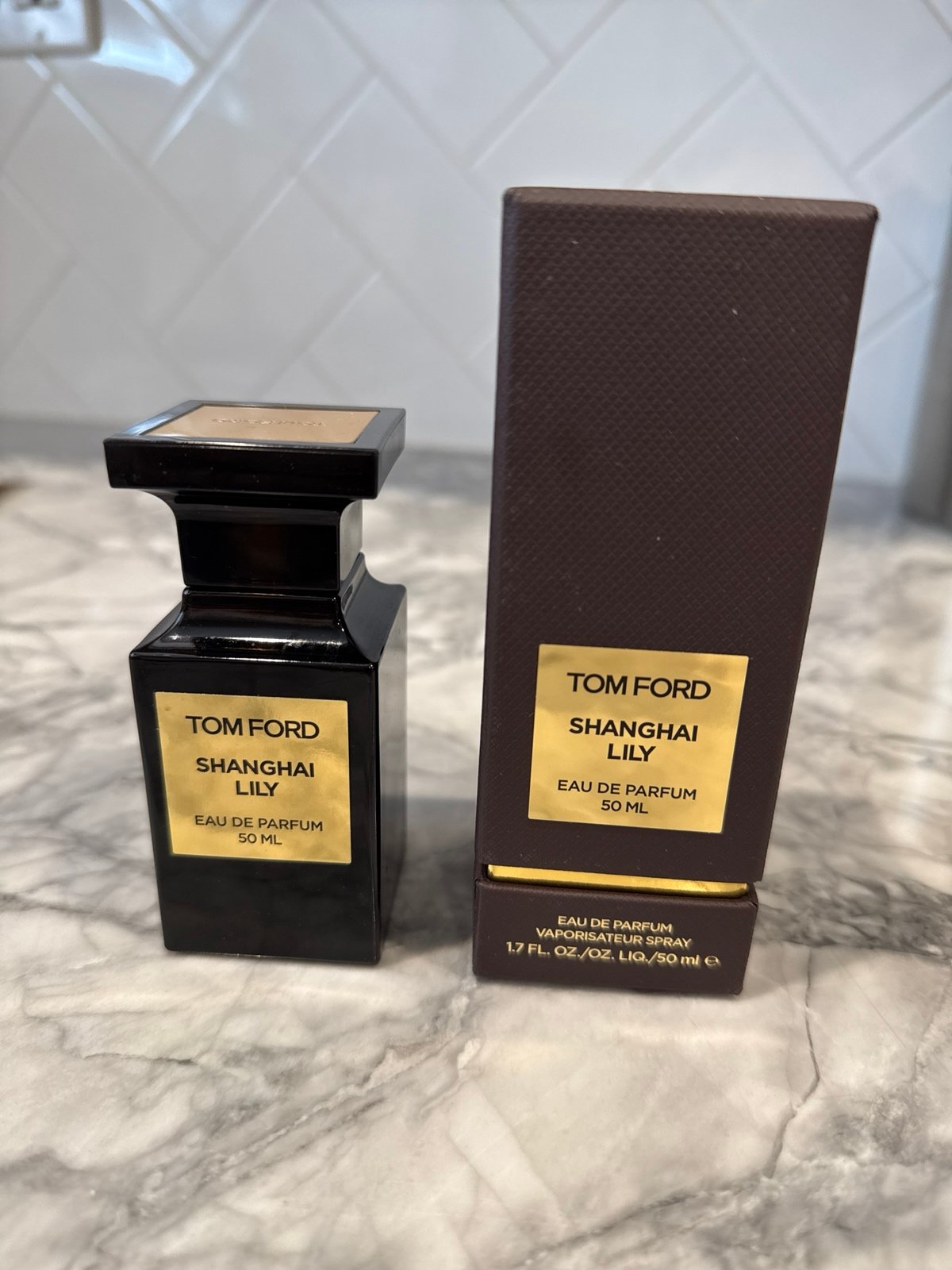 RARE Tom Ford Shanghai Lily EDP