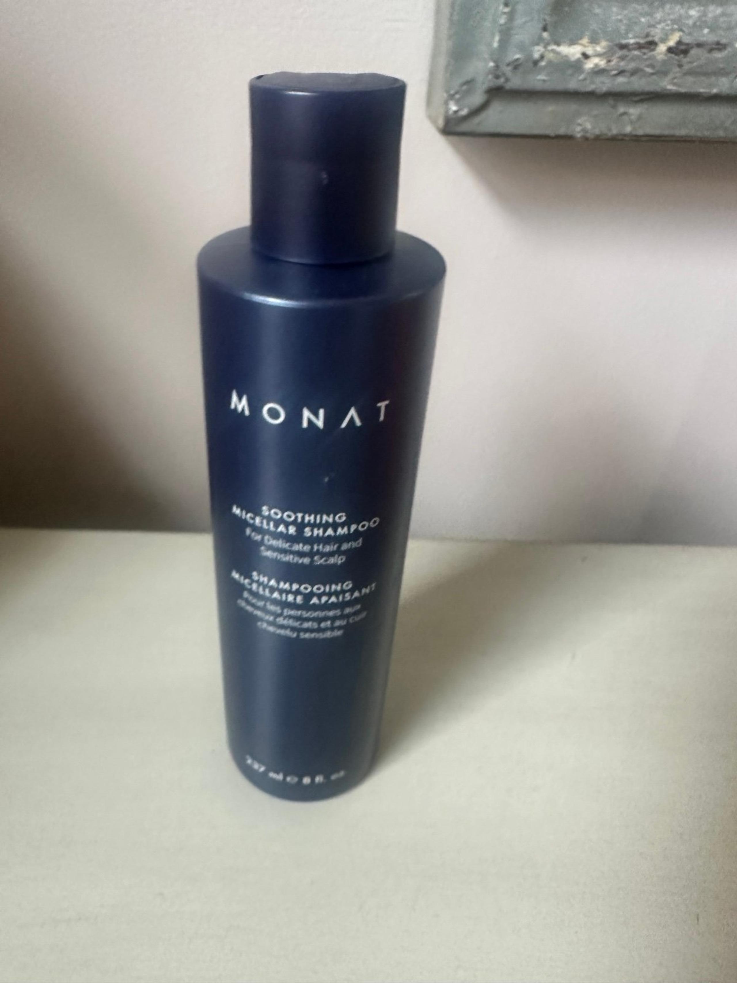 Monat soothing micellar shampoo