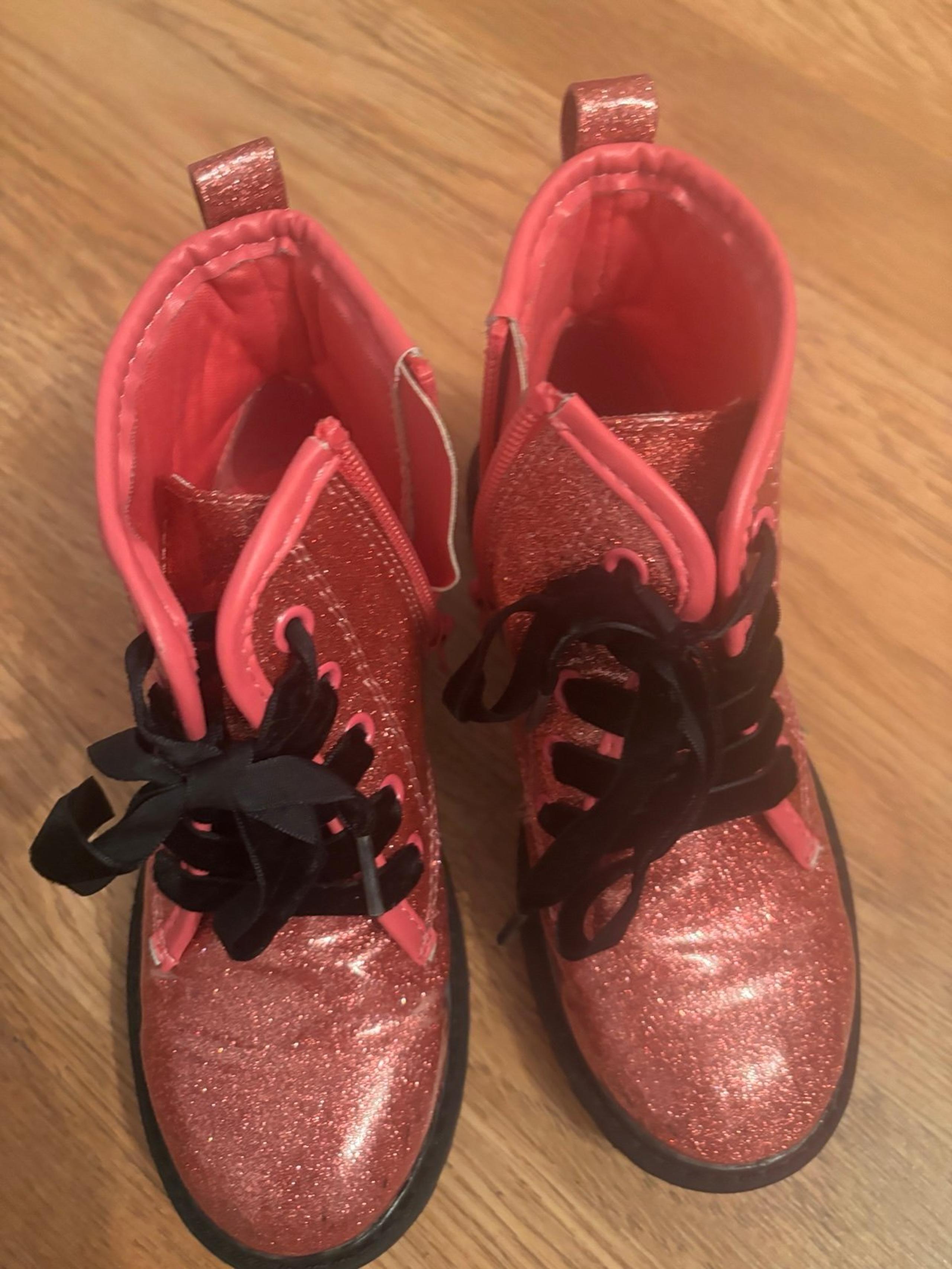 Girls glitter pink boots