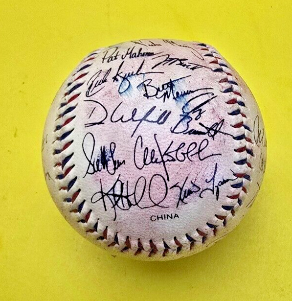 Pre Owned Minnesota Twins Team Replica Autographed Baseball