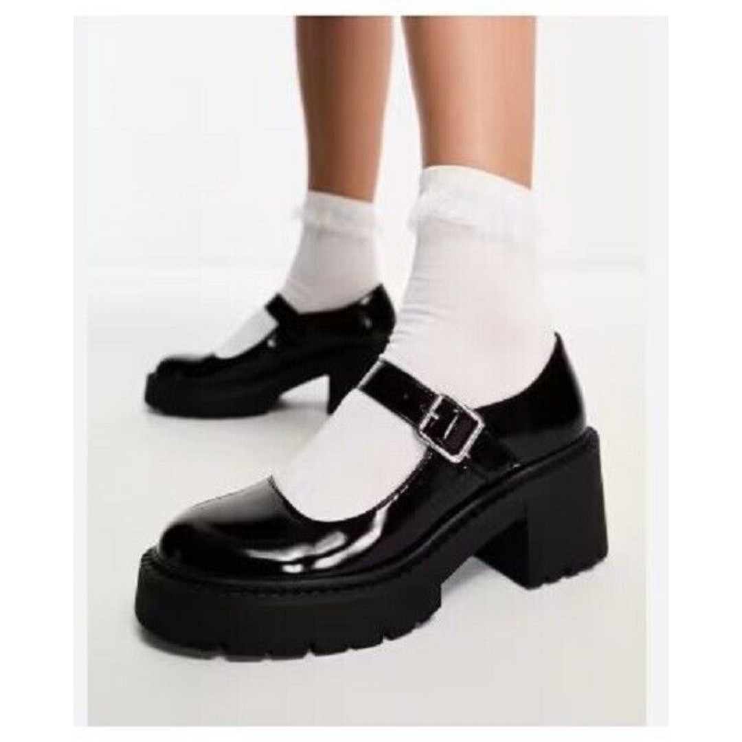 Madden Girl Thunderr Mary Jane Shoes Black Faux Patent Leather NWOB Size 9M