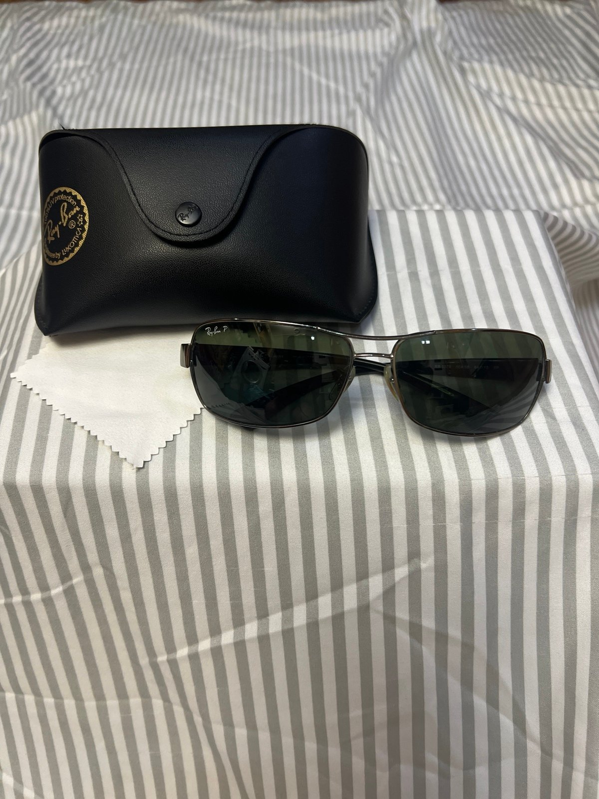 Men’s Ray Ban Sunglasses