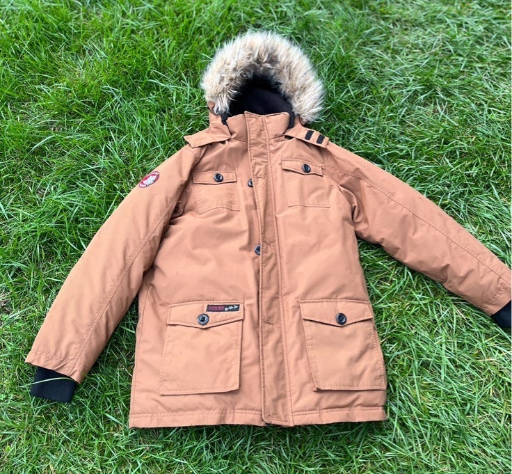 Beautiful Canada Goose Weather Winter Parka coat