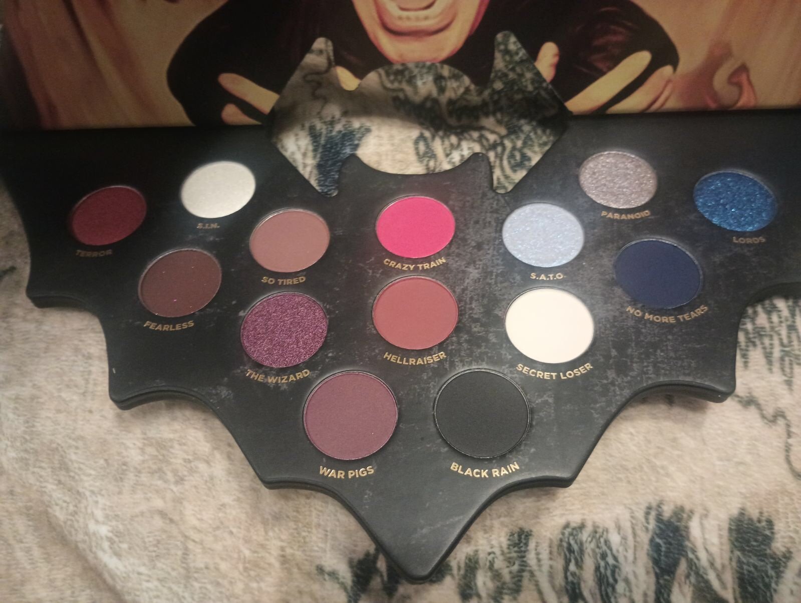 Rare Rock And Roll Beauty Ozzy Osbourne Eyeshadow Bat Palette NIB