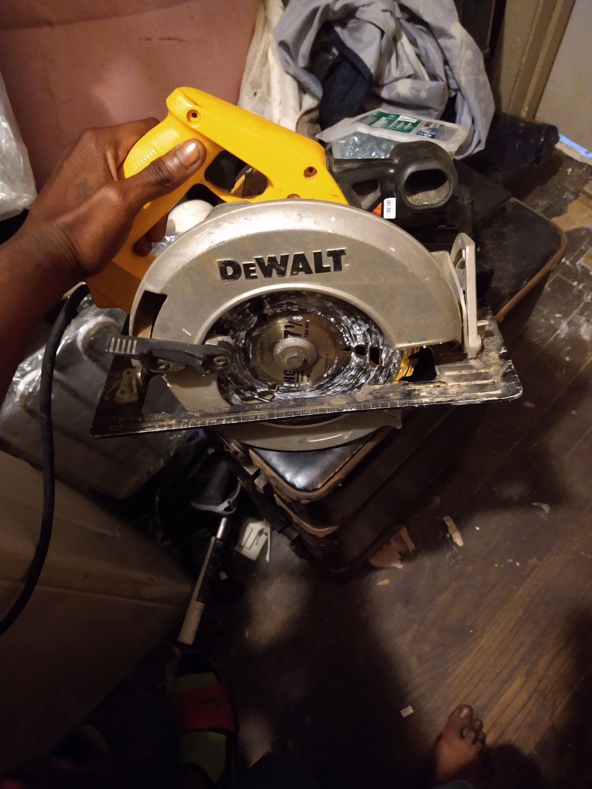 DeWALT 15 in. Carbon Steel Hand Saw 8 TP