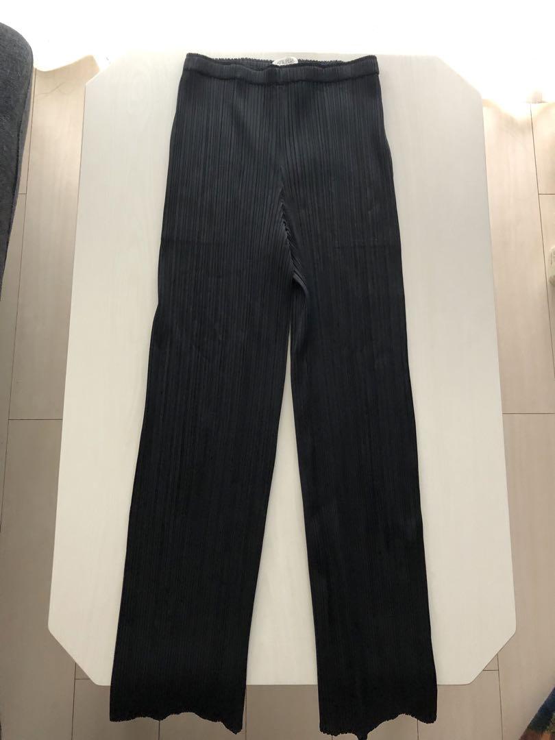 Pleats Please Issey Miyake: Basic Collection
