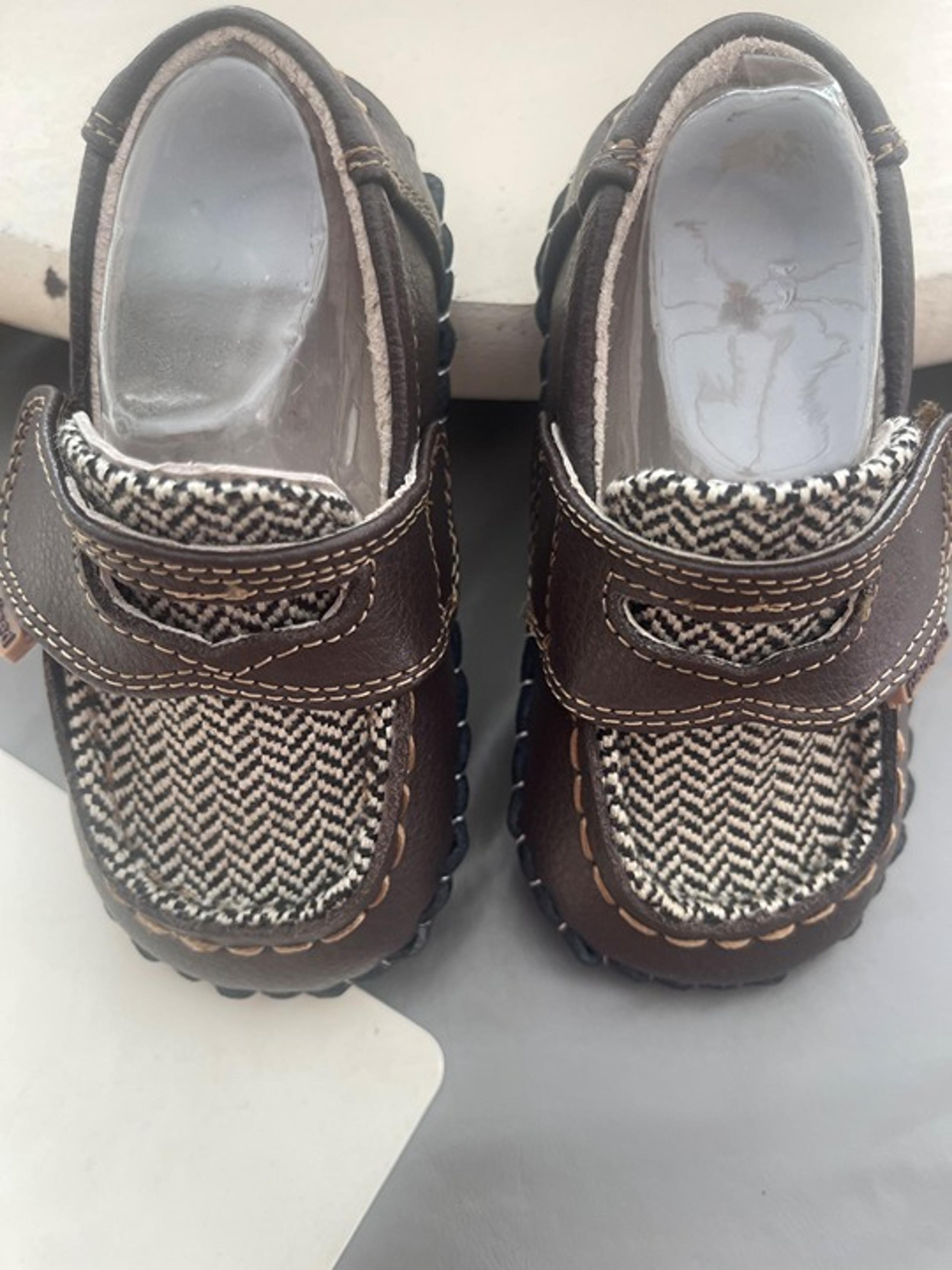 pediped charlie brown herringbone Originals shoes