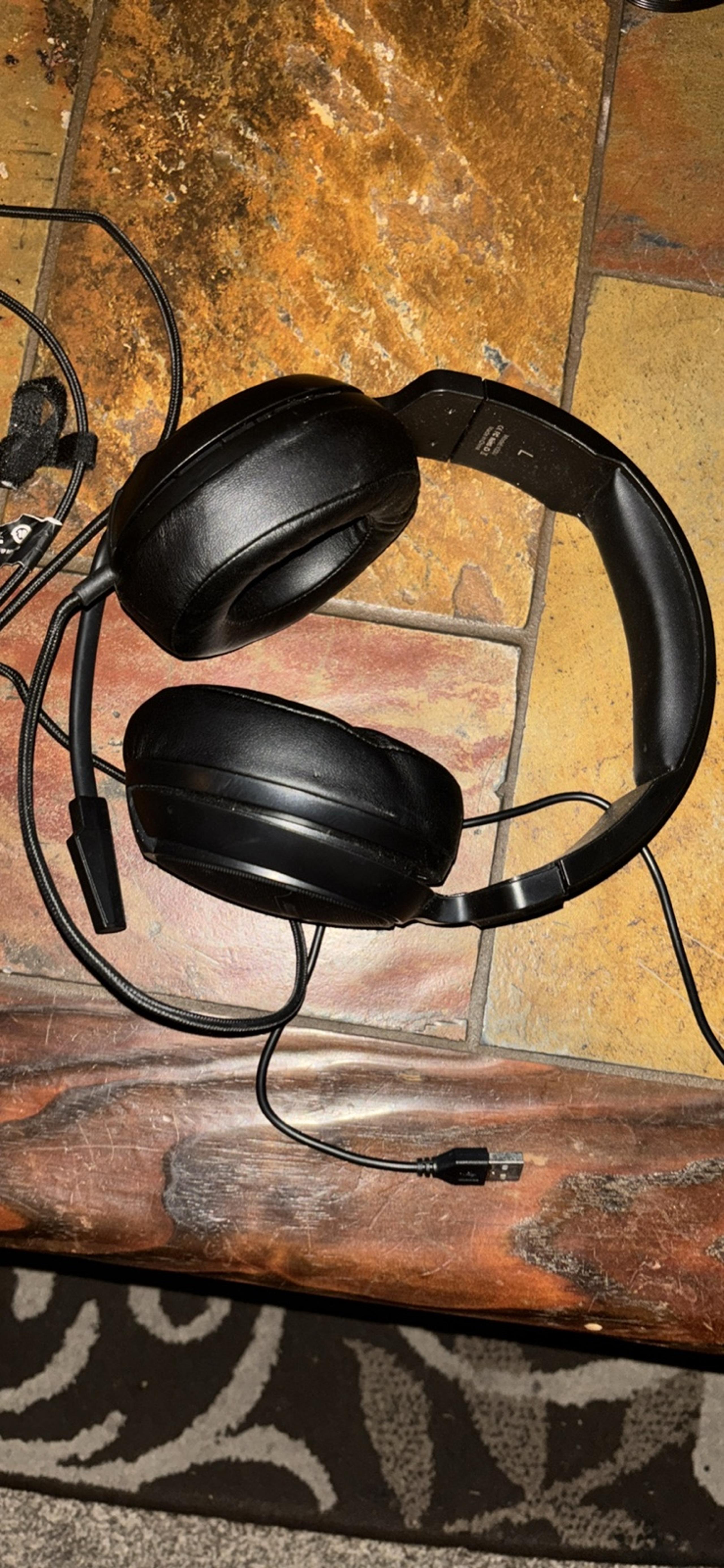 gaming headphones