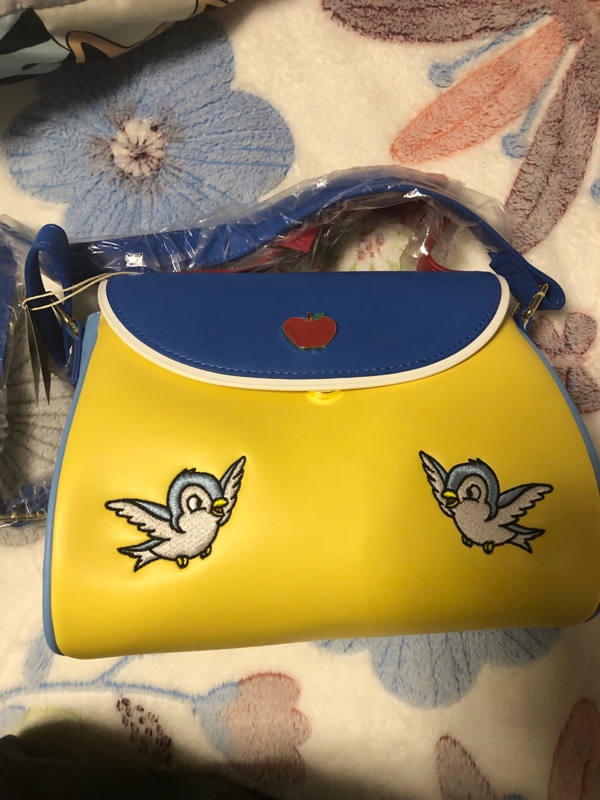 Snow White Loungefly Crossbody and wallet!