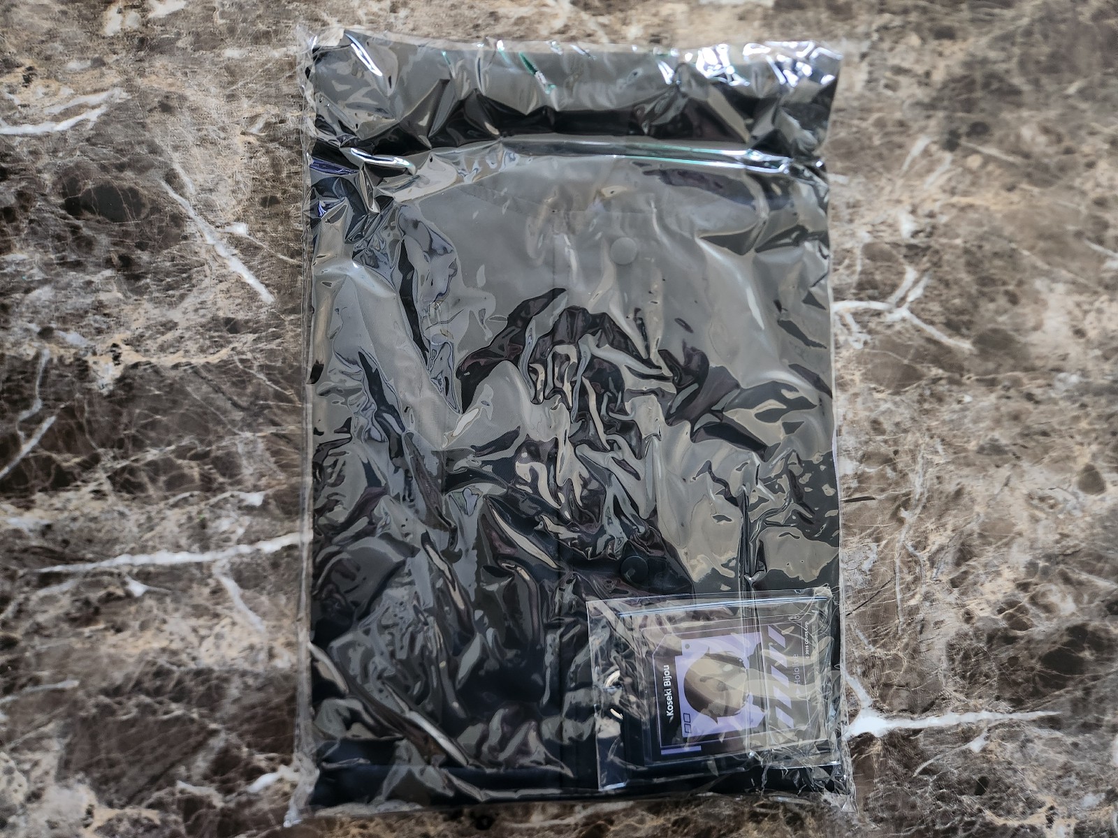 Hololive Koseki Bijou: Jacket