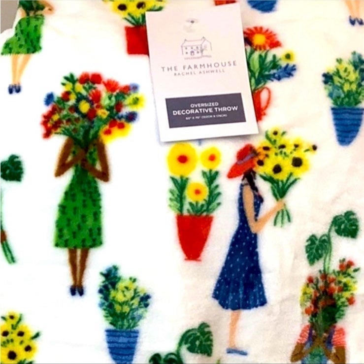 Powerful International Women Flowers Floral Farmers Market Oversized Throw 60x70