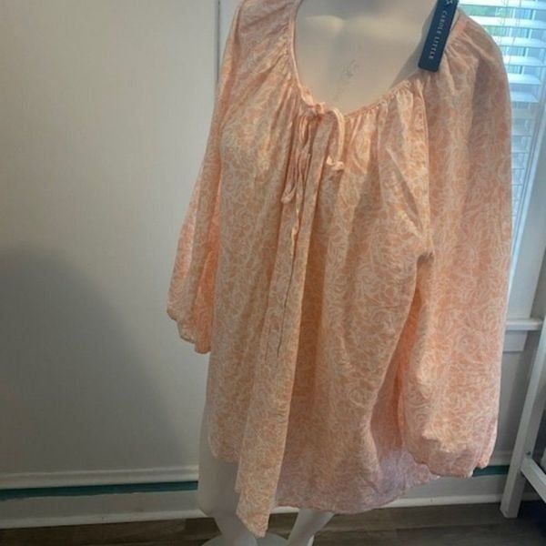 Carole Little Peach/White Floral long sleeves tunic, size 3X
