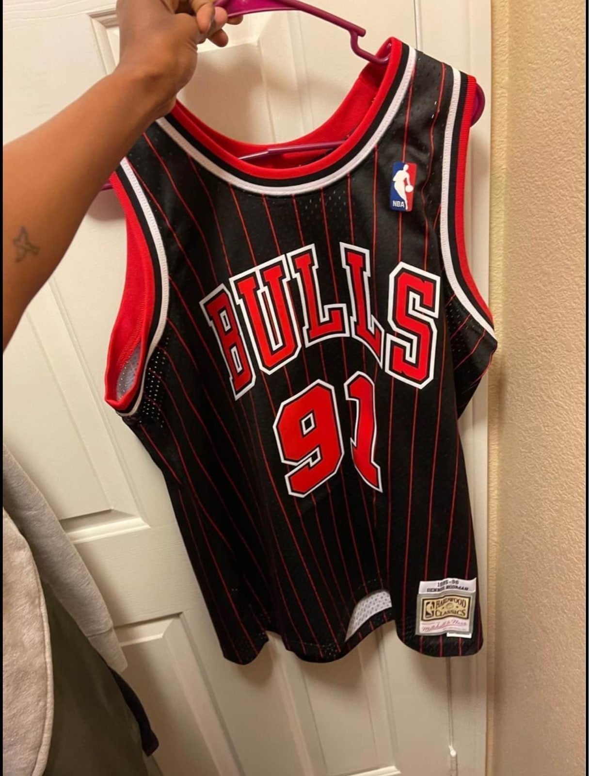 Mitchell & Ness Dennis Rodman 1997-98 Chicago Bulls Jersey