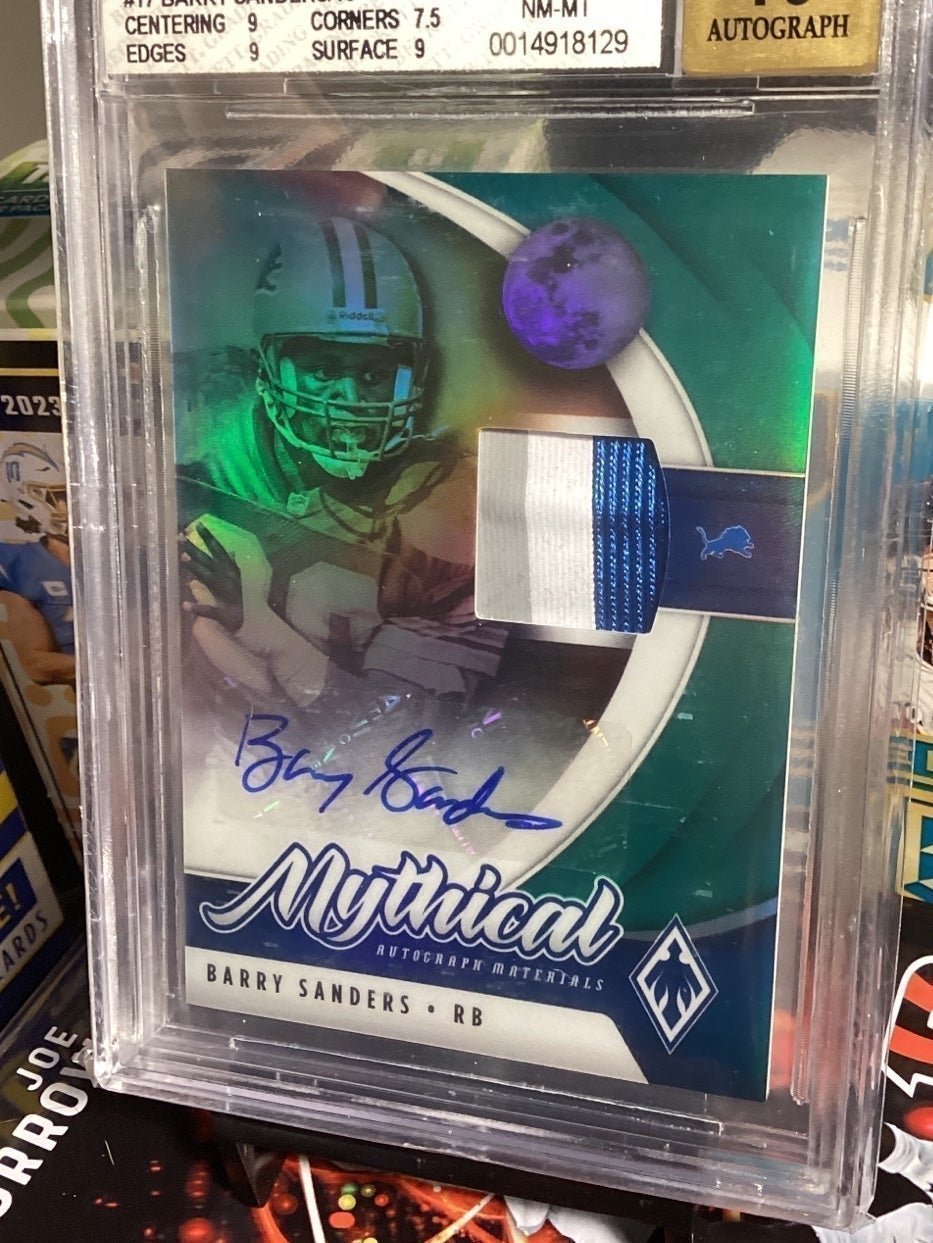 Barry sanders 3 color patch auto graded /10 amazing card