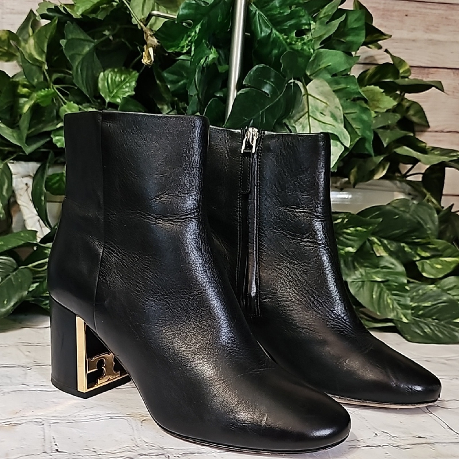 Tory Burch Gigi Elegant Black Calf Leather Ankle Boots 6