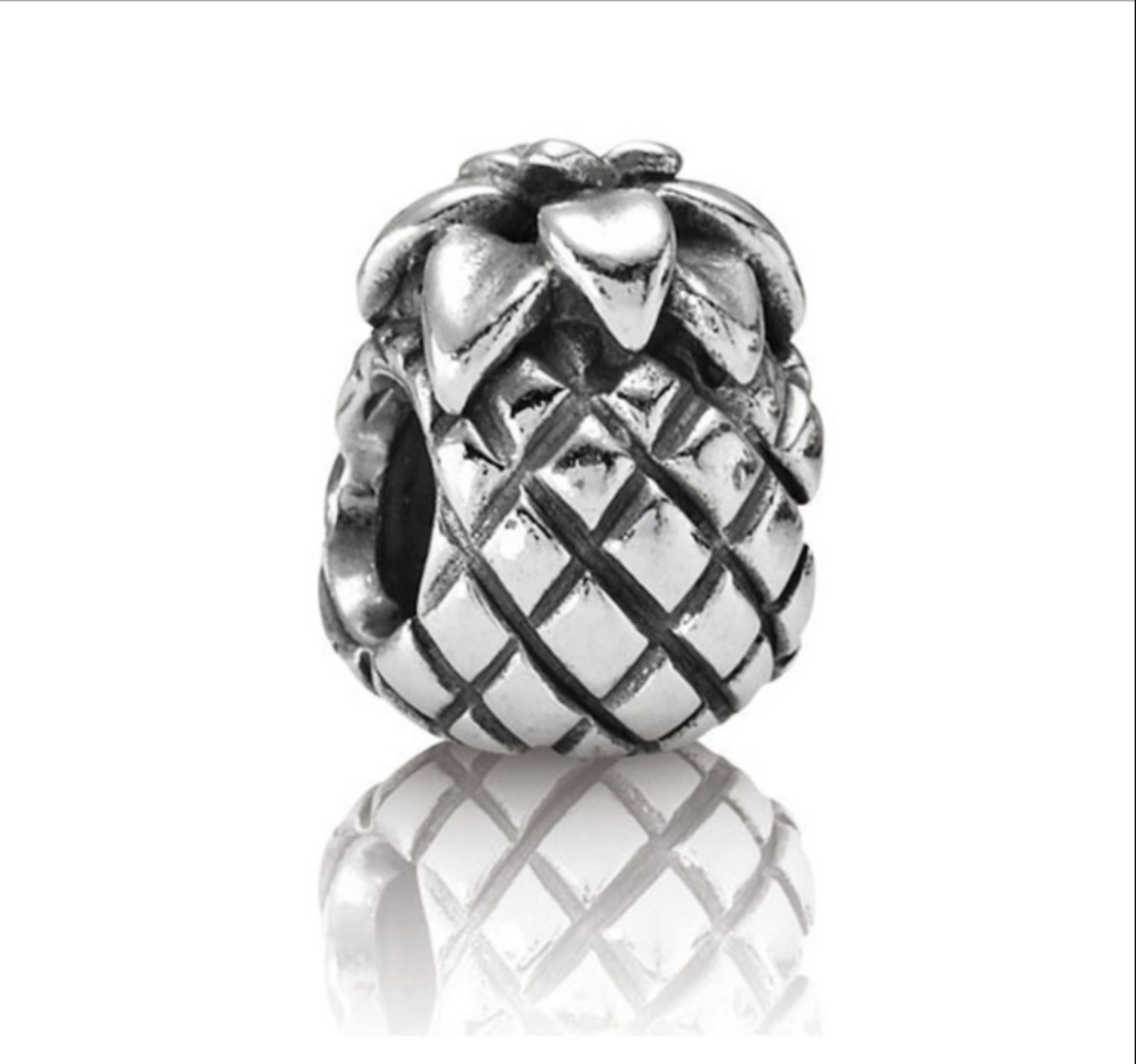 ʕ·ᴥ·ʔ Authentic Retired Pandora Pineapple Charm - 790363