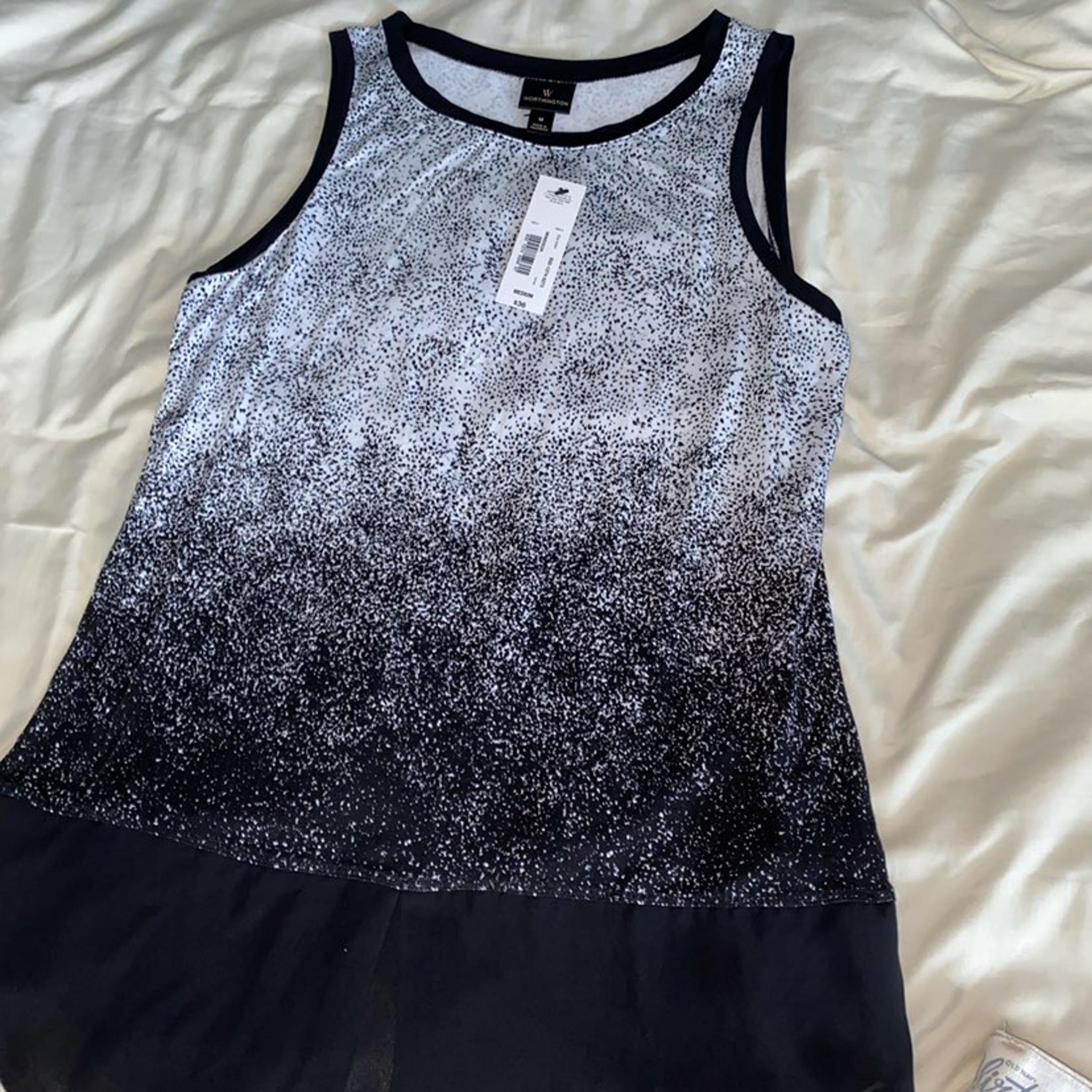 Womens Tank NWT