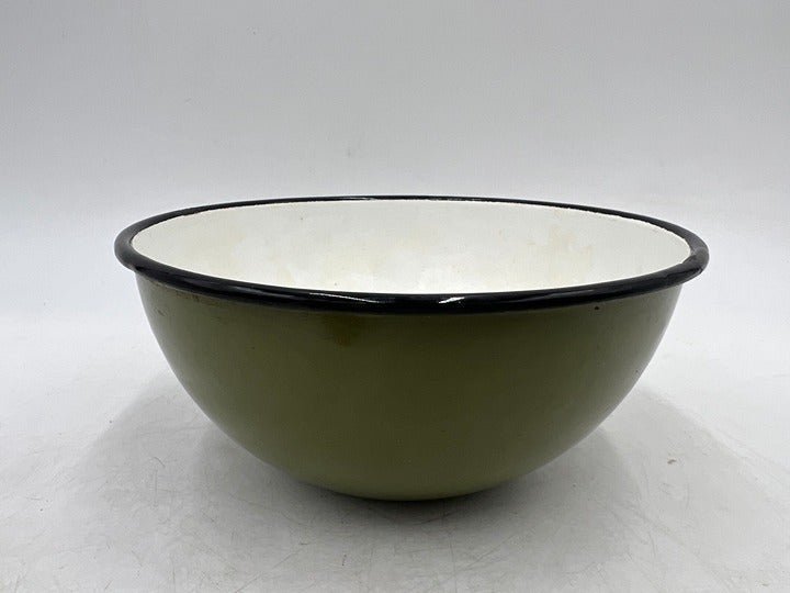 VTG 1940sWWII 5.8 DIA Huta Silesia Military Green Enamelware Bowl Made in Poland