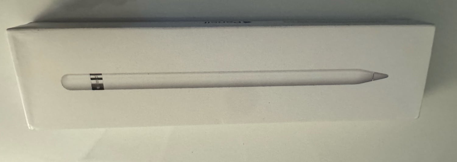Apple Pencil 1st generation with usb-c adapter and extra tip