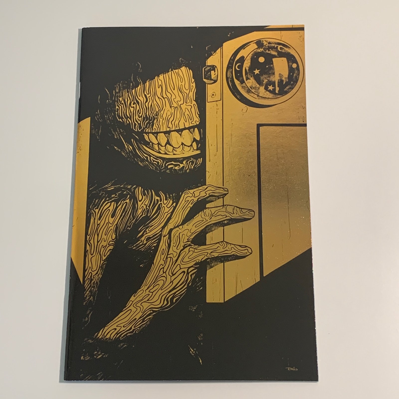The Closet # 1 Tynion Onion Club Exclusive Gold Foil Virgin Variant