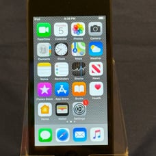 Apple iPod Touch 6th Generation 32GB Space Gray
