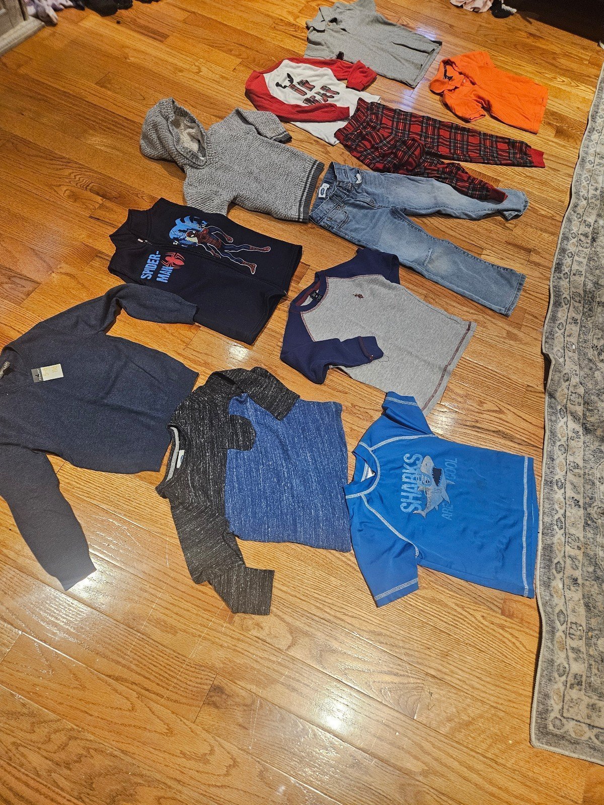 Boys size 5 clothes bundle - old navy, Izod- polo