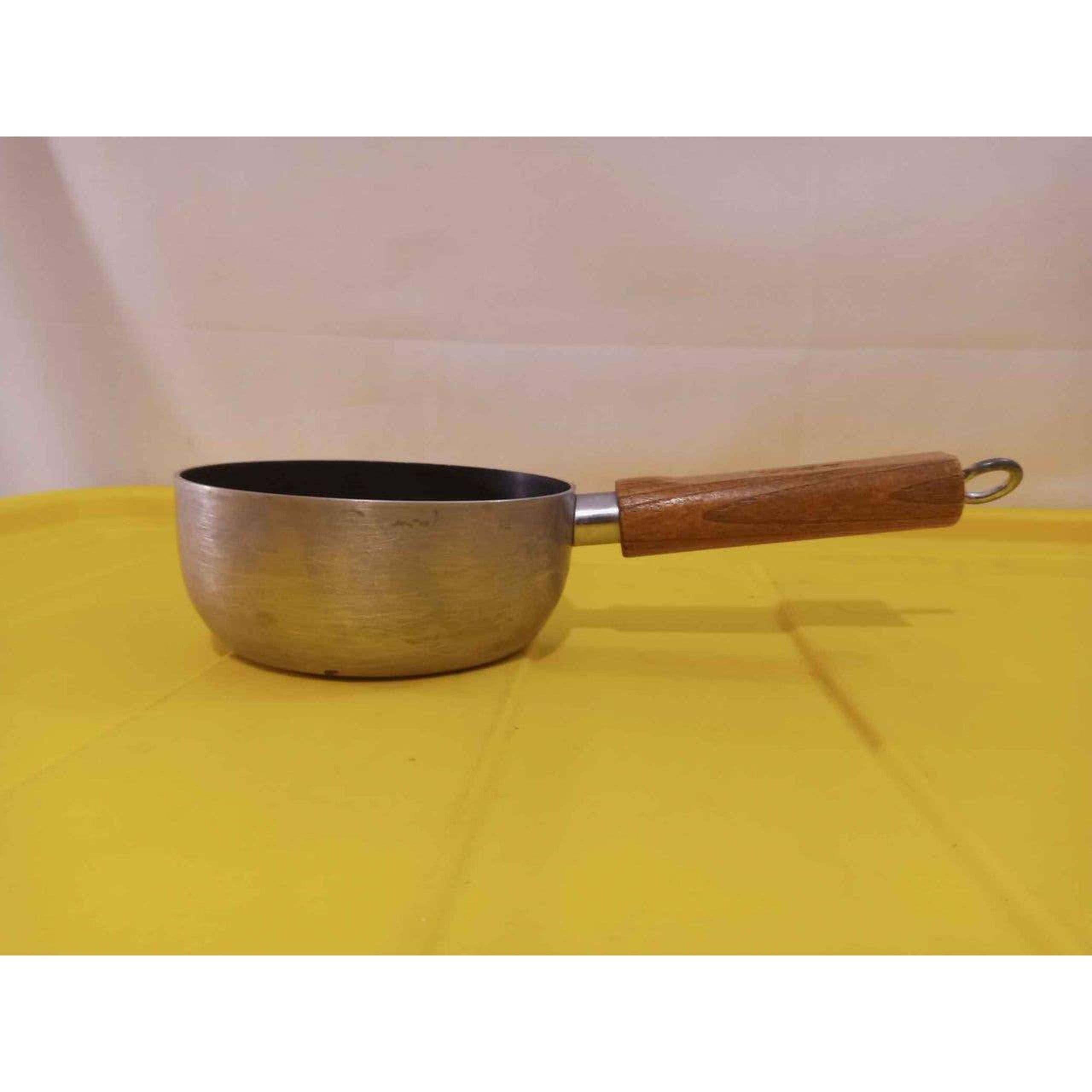 Vtg WEAREVER 1qt Saucepan with Wooden Handle & Lid - Manitowoc, WI