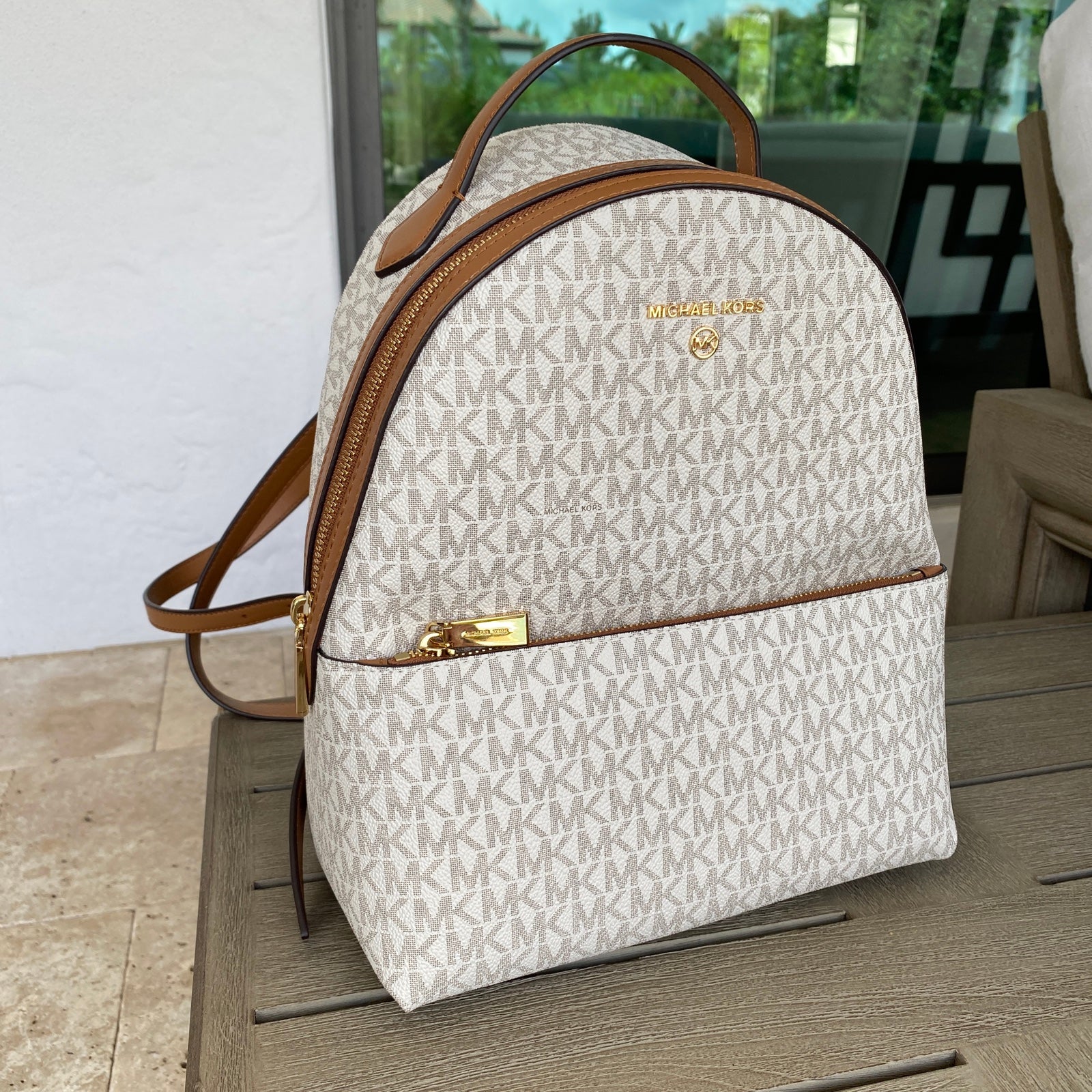Last 3 ‼️MICHAEL KORS Valerie Medium Backpack