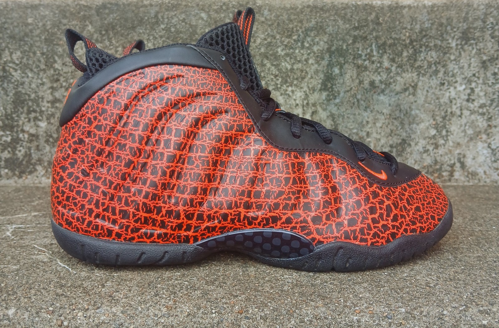 Nike Lil Posits cracked lava